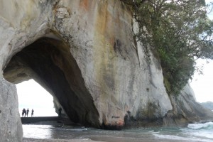 Cathedral Cove bei Flut