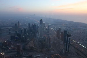 Dubai in der Abenddämmerung