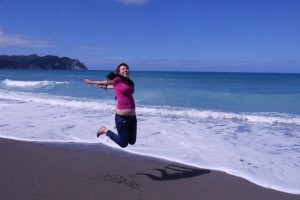 Ina am Tokomaru Bay Beach