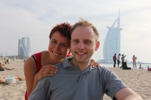 Ina und Mark vor dem Burj Al Arab